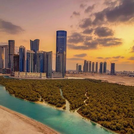 Abu Dhabi Cozy Mangrove View, Seaview 1 Bedroom 1 Partition Apartment Not Hotel Εξωτερικό φωτογραφία