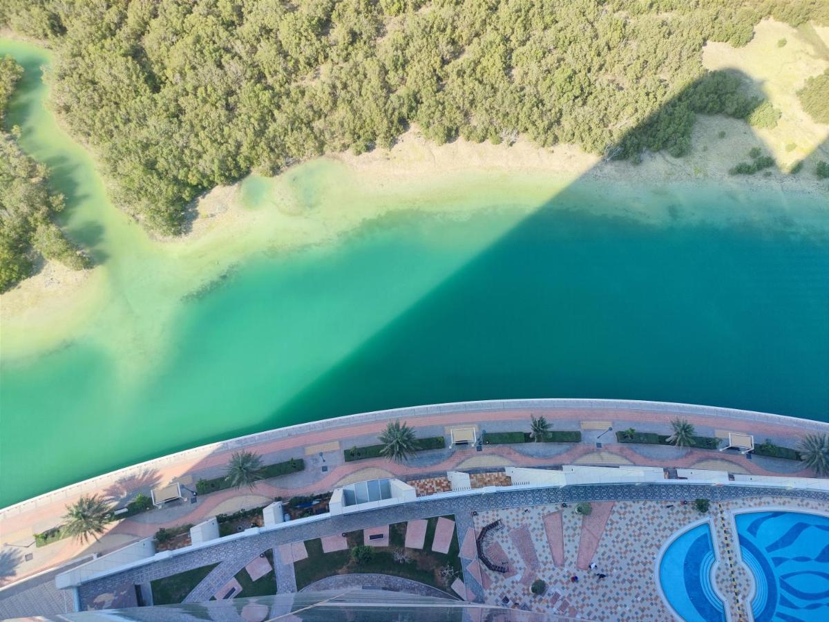 Abu Dhabi Cozy Mangrove View, Seaview 1 Bedroom 1 Partition Apartment Not Hotel Εξωτερικό φωτογραφία