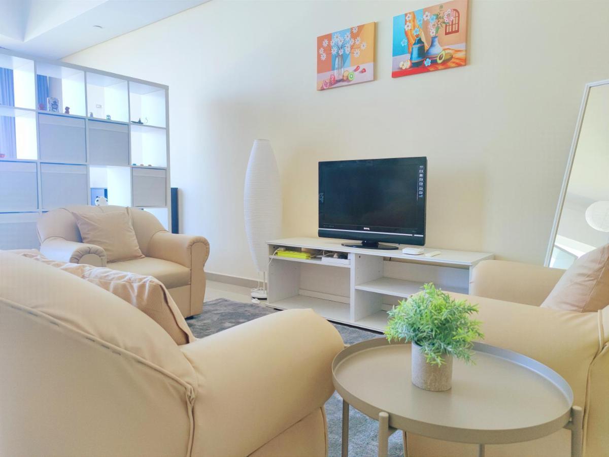 Abu Dhabi Cozy Mangrove View, Seaview 1 Bedroom 1 Partition Apartment Not Hotel Εξωτερικό φωτογραφία